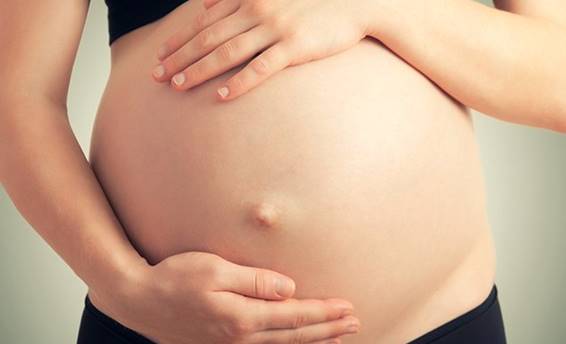 Macam-Macam Bentuk Perut Ibu hamil Saat Usia Kandungan Masih Muda Tinggi