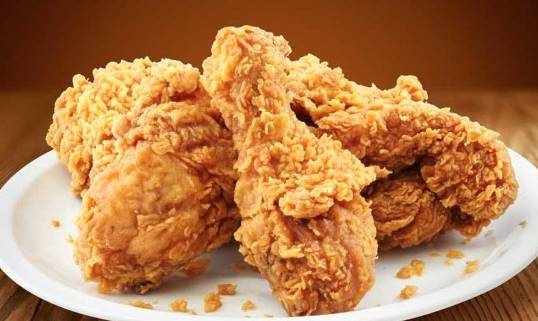 Rekomendasi Ide Bisnis Makanan Modal Kecil Laku Keras Jual Ayam Goreng Crispy
