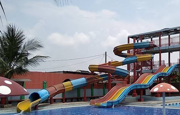 Tempat Wisata Di Bekasi Penguin Waterpark