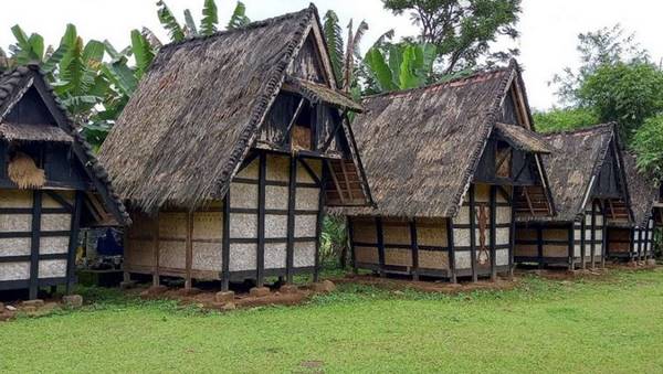 Tempat Wisata Di Bogor Kampung Budaya Sindang Barang