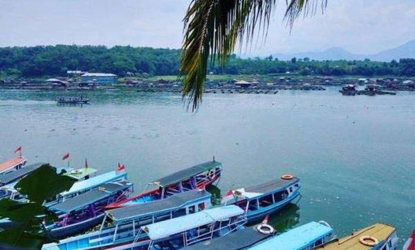Tempat Wisata Di Cianjur Waduk Jangari
