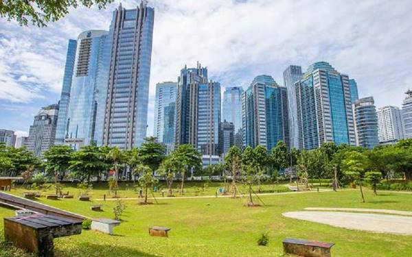 Tempat Wisata Di Jakarta Hutan Kota GBK