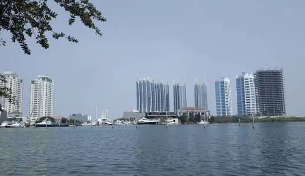 Tempat Wisata Di Jakarta Pantai Mutiara Jakarta