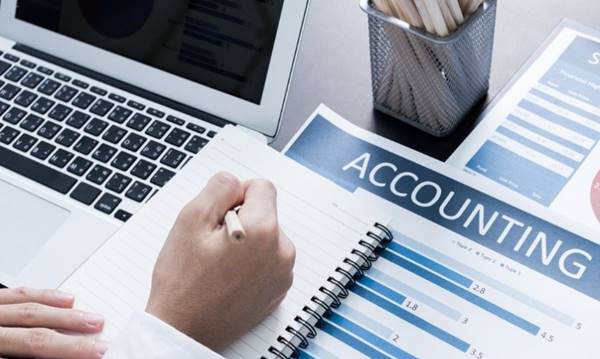 Apa Itu Accounting Staff