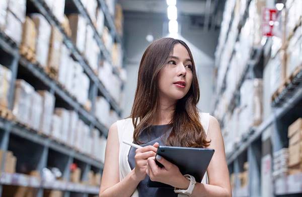 Apa Itu Admin Logistik