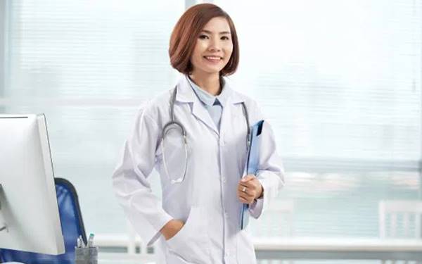 Apa Itu Dokter Definisi, Tugas, Tanggung Jawab, Skill, Dan Info Gaji