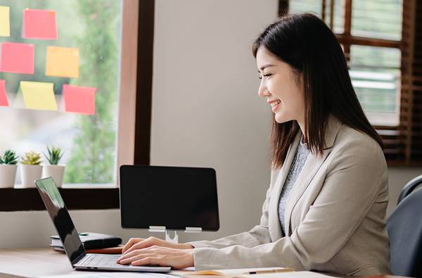Apa Itu Funding Officer Definisi, Tugas, Tanggung Jawab, Skill, Dan Info Gaji