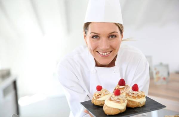 Apa Itu Pastry Chef Definisi, Tugas, Tanggung Jawab, Skill, Dan Info Gaji