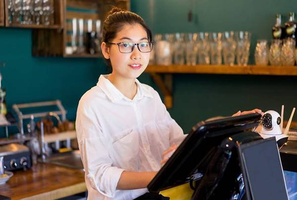 Apa Itu Profesi Kasir Definisi, Tugas, Tanggung Jawab, Skill, Dan Info Gaji