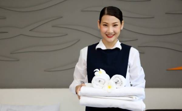 Apa Itu Room Attendant Definisi, Tugas, Tanggung Jawab, Skill, Dan Info Gaji