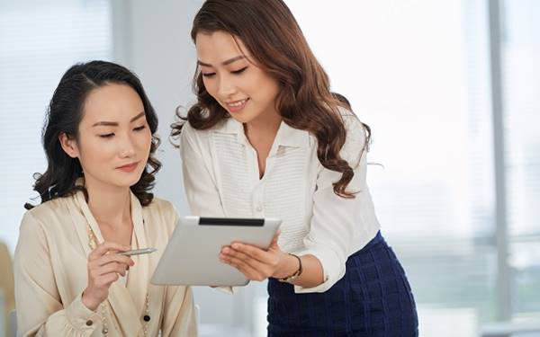 Apa Itu Sales Associate
