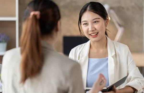 Apa Itu Sales Consultant Definisi, Tugas, Tanggung Jawab, Skill, Dan Info Gaji