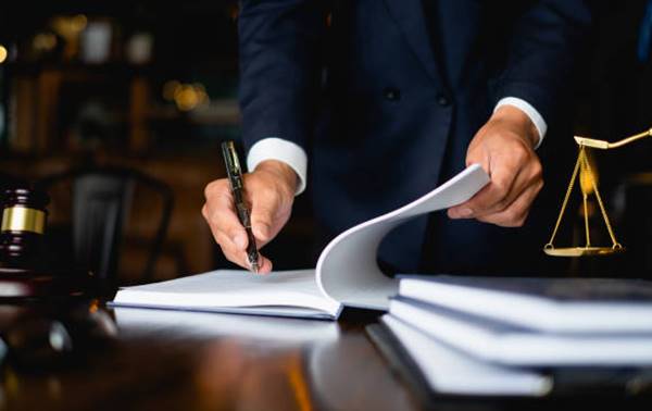 Jenis-Jenis Legal Officer
