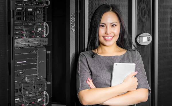 Peluang Jenjang Karir Admin Server