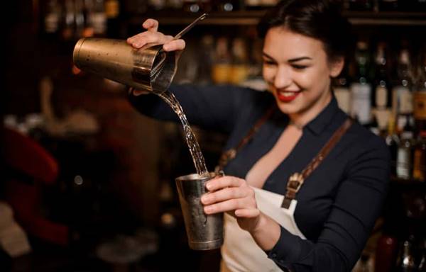 Skill Keterampilan Yang Dibutuhkan Oleh Bartender
