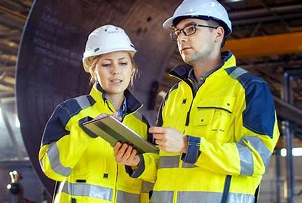 Skill Keterampilan Yang Dibutuhkan Untuk Menjadi Field Engineer