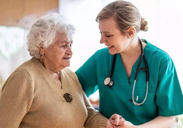 Tantangan Pekerjaan Menjadi Seorang Caregiver