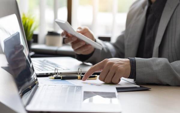 Tips Menjadi Field Collection Yang Profesional