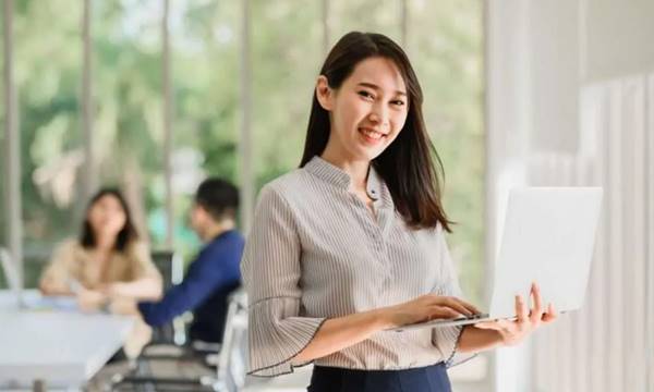 Tips Menjadi Financial Advisor Yang Profesional