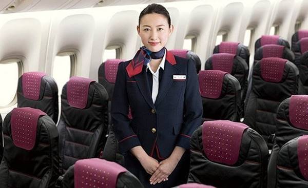 Tips Menjadi Pramugari Yang Profesional