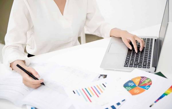 Tips Sukses Menjadi Accounting Staff Profesional