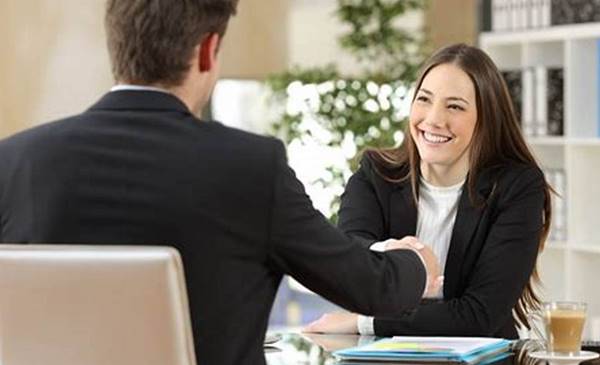 Tips Sukses Menjadi Sales Consultant Profesional