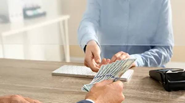 Tips Sukses Menjadi Teller