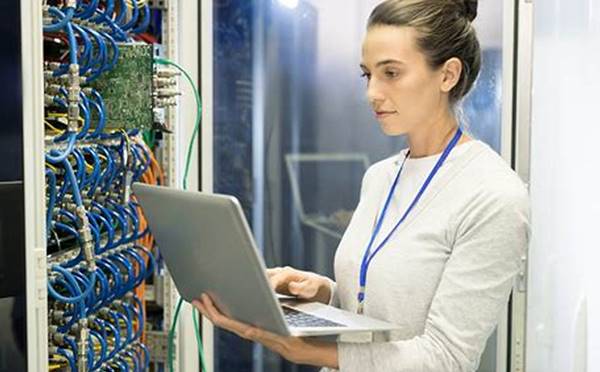 Tugas Dan Tanggung Jawab Admin Server