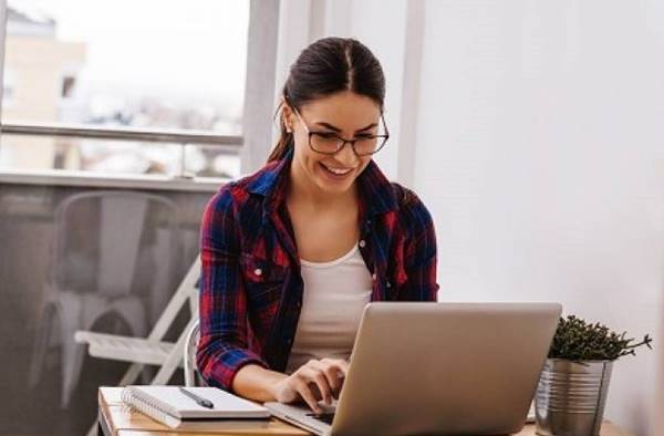 Apa Itu Content Strategist